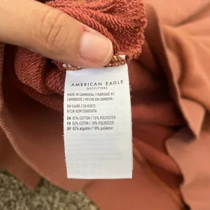 Women’s American Eagle Cropped Henley Sweatshirt Size L thumbnail 3