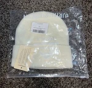 cream beanie thumbnail 1