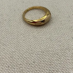 Vintage Avon Ring Gold Size 6 thumbnail 5