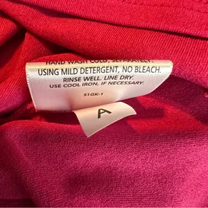 Eileen Fisher 100% Silk Size Medium Scoop Neck Extra Long Tank Top In Hot Pink thumbnail 6