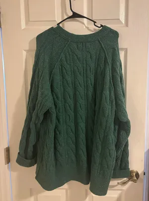 Sweater thumbnail 6