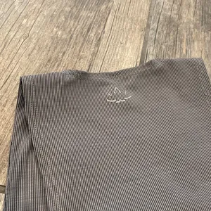 Beyond Yoga Black and White Striped Top thumbnail 4