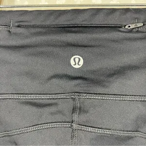 Lululemon Black Always Airy High Rise Crop‎ Leggings thumbnail 4