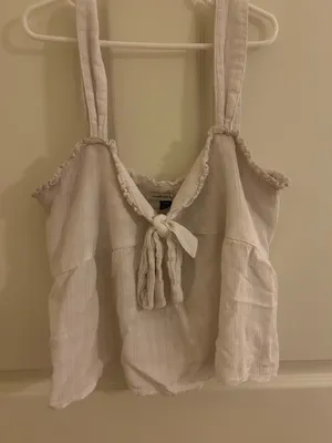 American Eagle White Top thumbnail 1