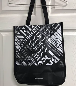 Lululemon 16” x 14” Reusable Manifesto Tote Bag - EUC thumbnail 1