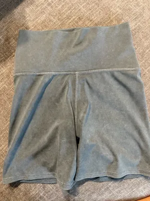 Vuori 6” shorts thumbnail 3