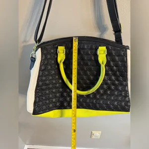 Betsey Johnson Neon Yellow Heart Purse thumbnail 5