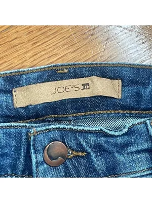Joe’s Jeans Skinny Ankle Heavily Distressed Raw Hem W30 Ripped Cropped Denim thumbnail 3