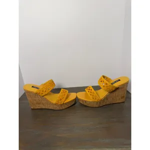 Nine‎ West Kalani Yellow Woven Cork Platform Wedge Sandals Size 8.5 New thumbnail 2