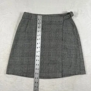 John Galt Glen Plaid Wrap Mini Skirt Black White Buckle MD383 XXS‎ thumbnail 6