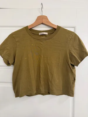 Crop Top thumbnail 3