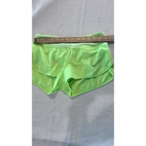 Lululemon Activewear Shorts 4 Green Speed Short Zip Pockets Built In Liner Logo thumbnail 9