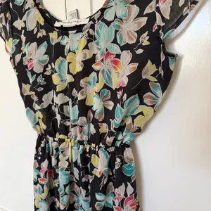 Women’s floral American Rag CIE dress thumbnail 5