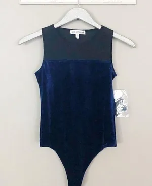 Good American The Mixed Velvet Bodysuit Navy Blue and Black NEW thumbnail 2