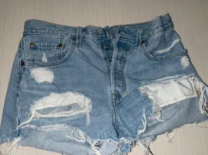 Levi's 501 High-Rise Shorts thumbnail 1