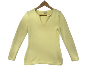 L L Bean‎ Light Yellow V Neck 100% Cotton Knit Sweater Long Sleeve Casual XS thumbnail 1