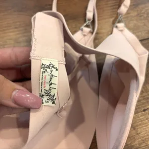 Intimately Free People Ari Plunge Underwire Bra Mooncake Blush Pink Size 32C EUC thumbnail 5