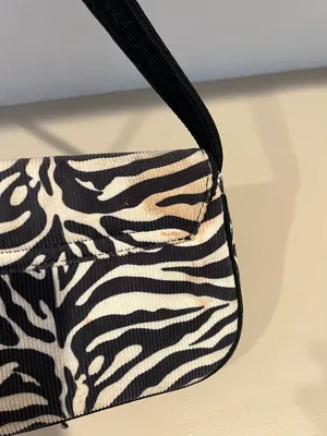 JustFab Glassons Zebra Shoulder Bag thumbnail 3