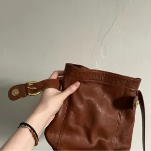 Vintage Coach 4156 Toffee Brown Leather Soho Belted Bucket Buckle Pouch Bag thumbnail 15