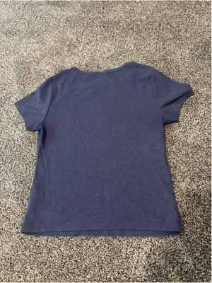 Old Navy Women's XS Navy Blue Short Sleeve T-Shirt thumbnail 3