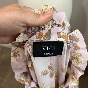 VICI Long Sleeve Boho‎ Pink Floral Swing Mini Dress Size M thumbnail 9