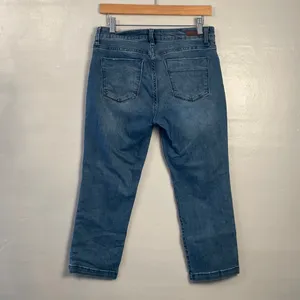 Kut from the Kloth Dark Blue wash cropped straight leg size 8 thumbnail 4