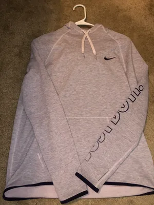 Hoodie Pullover thumbnail 1