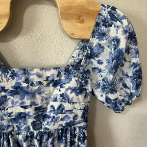 Abercrombie & Fitch Emerson Floral Midi Dress Size XS Blue Puff‎ Sleeve Cottage thumbnail 3
