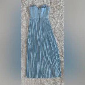 NWOT House Of CB MARCELLA ocean blue pleated maxi dress sz XS thumbnail 3