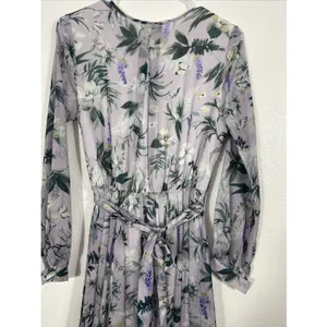 Ivy City Co Sweet Caroline Floral Maxi Dress Size M Lavender Wrap Smocked Sleeve thumbnail 8
