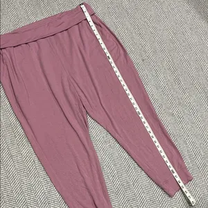Old Navy Mauve Women's Jogger Pants thumbnail 5