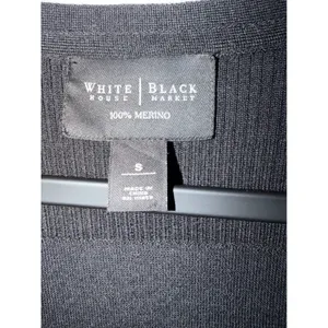 White House Black Market Cardigan Womens Small 100% Merino Wool Long V-Neck thumbnail 7