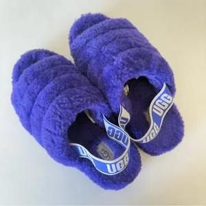 UGG Fluff Yeah Slide Women's Sheepskin Slipper Sandals Purple Size 7 ~Very Good thumbnail 1