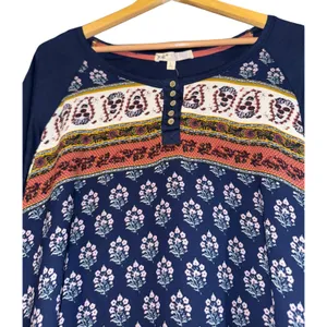 NWT Jolt Top Women's Size Large‎ Boho Hippie Paisley 3/4 Roll Tab Sleeves Blue thumbnail 2