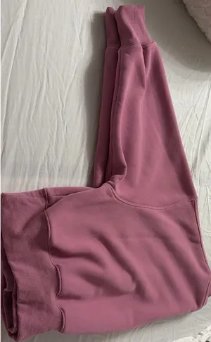 Gold Hinge Sweatshirt Cropped thumbnail 5