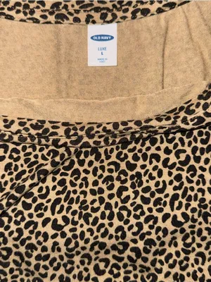 Old Navy Cheetah Print Womens Large V-Neck Leopard Stretch Top Indie Sleaze thumbnail 3