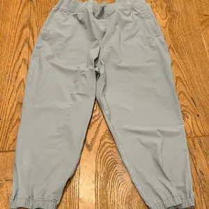 lululemon athletica Light Gray pull on Joggers size‎ 12 thumbnail 1