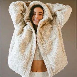 URBAN OUTFITTERS Palmer Sherpa Shacket Jacket COZY COMFY Size Small S FUZZY thumbnail 1