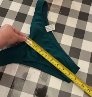 Hollister Women’s Bikini Bottoms Swimsuit Green Ribbed Thong Size Small thumbnail 9