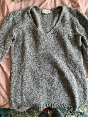 Sweater thumbnail 3