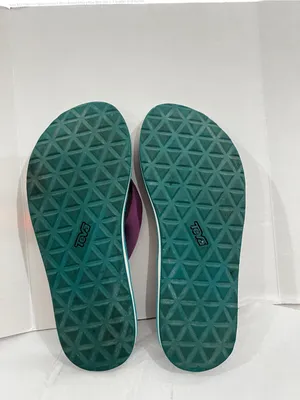 TEVA Deckers Flip-Flop Teal And Purple Size 9 Or 9.5 Lightweight Comfy thumbnail 10
