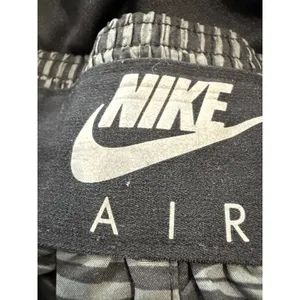 Nike Air Women's Running‎ Shorts Gray Athletic Lettering L Large thumbnail 4