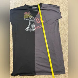 (AC/DC) Split Print Graphic Band V-Neck Mini Dress/Oversized Tee: Size Medium thumbnail 4