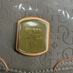 GUESS women's accessory wallet from‎ the brand thumbnail 2