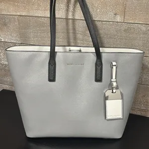 Marc Jacobs grey and white sidekick tote thumbnail 2