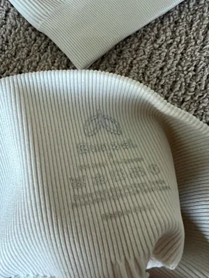 Amazon Aritzia white ribbed tank top and leggings set Size S #athleisure #activewear thumbnail 3