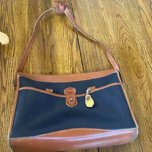 Vintage Dooney & Bourke purse thumbnail 2