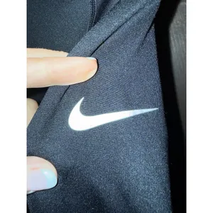 Nike Pro 1/2‎ Zip Pullover Running Top Women's Small Black EUC thumbnail 2