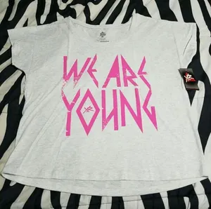 Young & reckless Metal Tee Shirt top dolman thumbnail 2