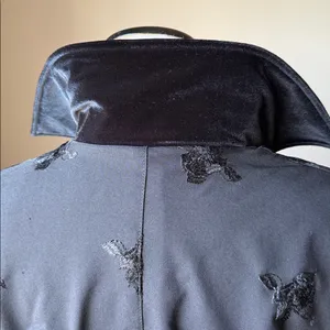 Reversible Rose embroidered / velvet Trench Coat Black thumbnail 6